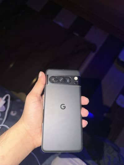 Google Pixel 8 Pro