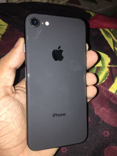 Apple iPhone 8