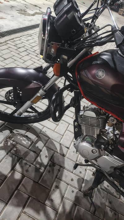 YAMAHA VBR125 DX