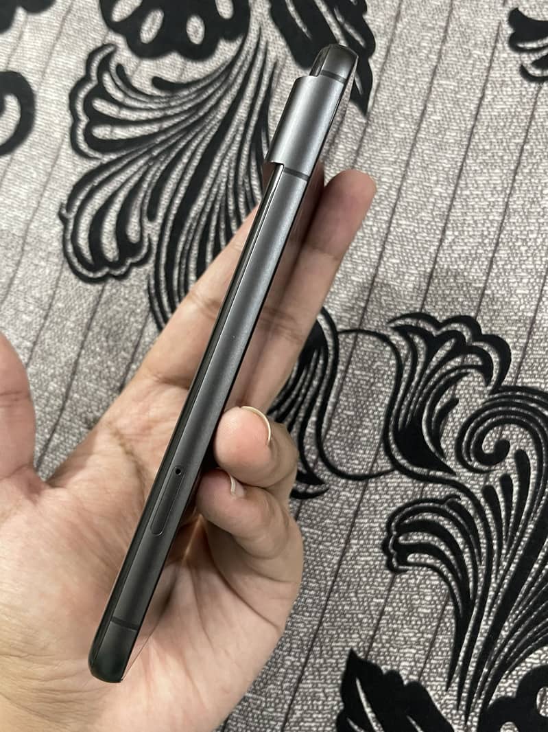 Google Pixel 8 1