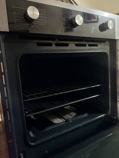Dual Gas & Electric Oven