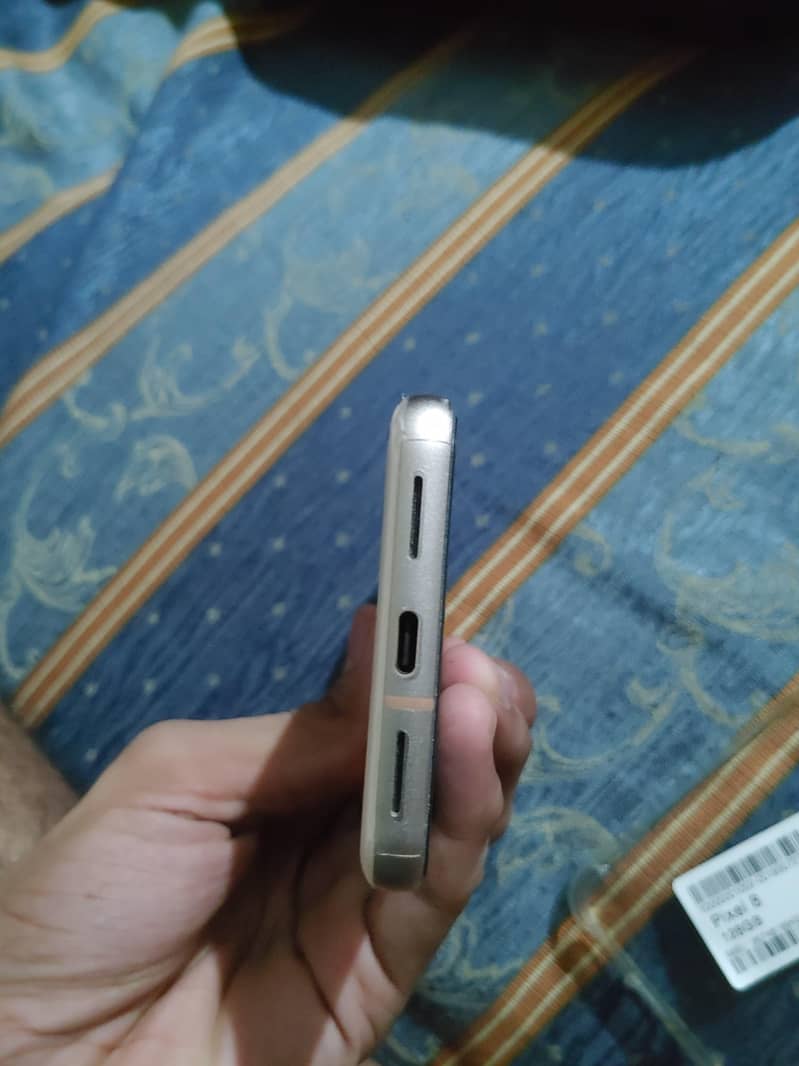 Google Pixel 8 8
