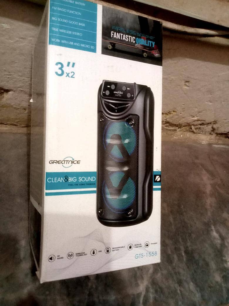 BLUETOOTH SPEAKERS 0