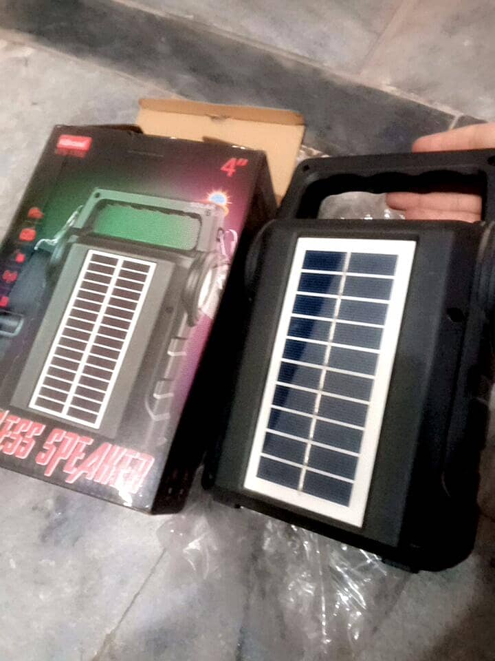 BLUETOOTH SPEAKERS 5