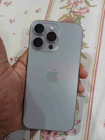 Apple iPhone 15 Pro Max