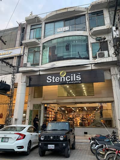 8 MARLA COMMERCIAL BULDING IS AVAILABLE IN DHA TOP LOCATION FOR COMMERCIAL PURPOSE 750K RENT | DEMAND FOR SALE: 18.5CR