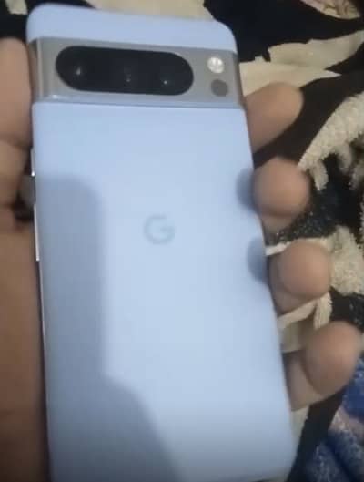 Google Pixel 8 Pro
