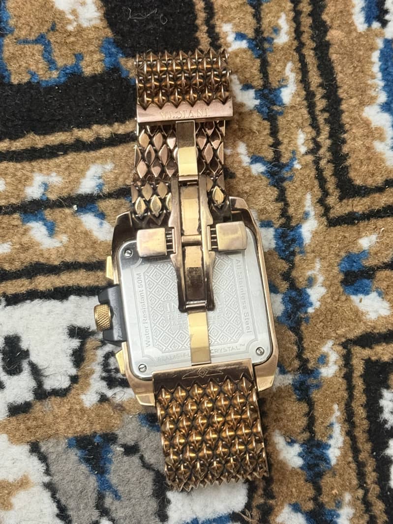 Watch 4