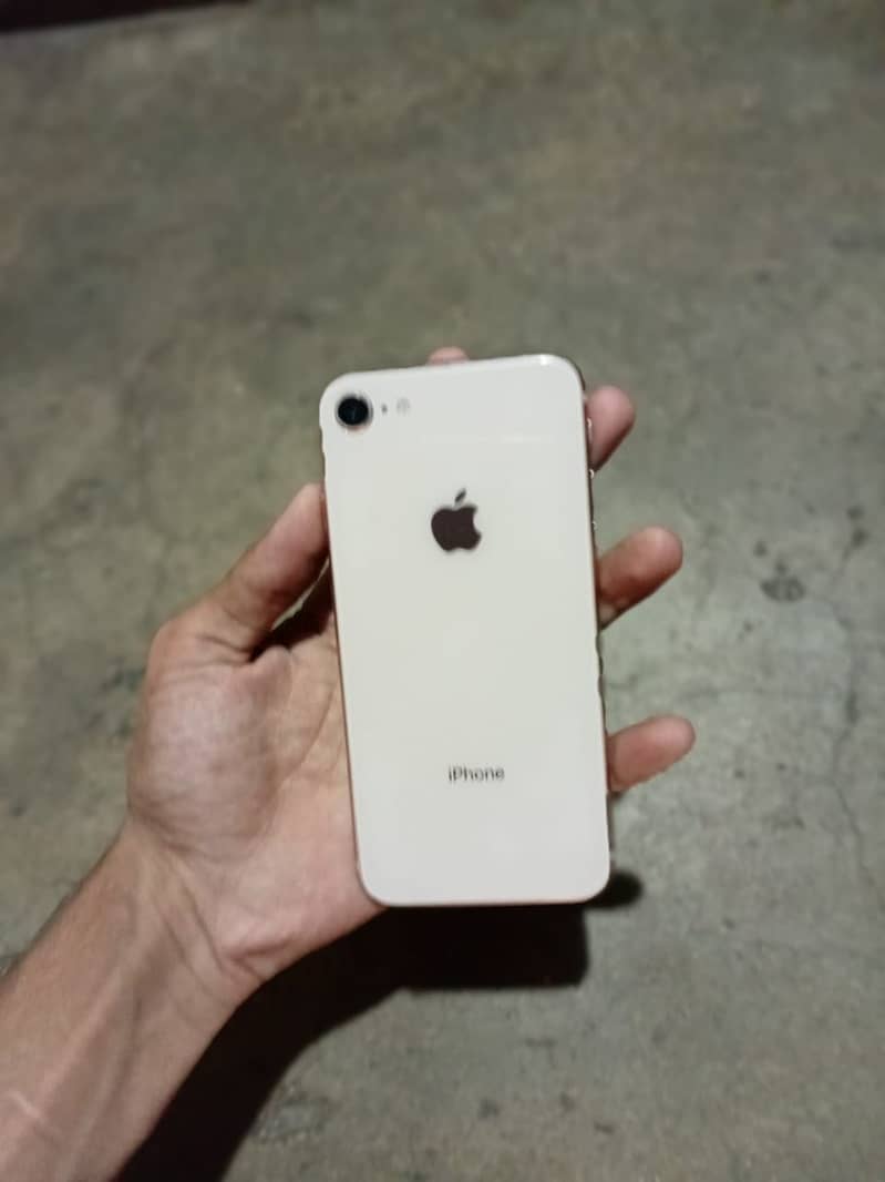 Apple iPhone 8 7