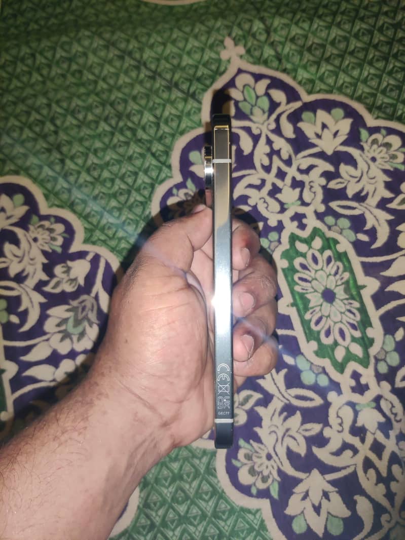 Google Pixel 9 Pro 3