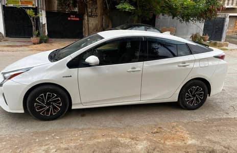 Toyota Prius 2017