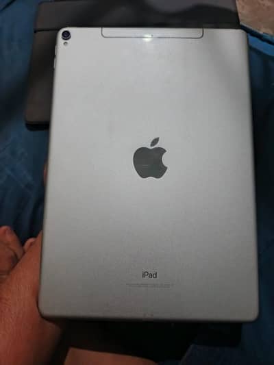 Apple Ipad pro 10.5 for Sale
