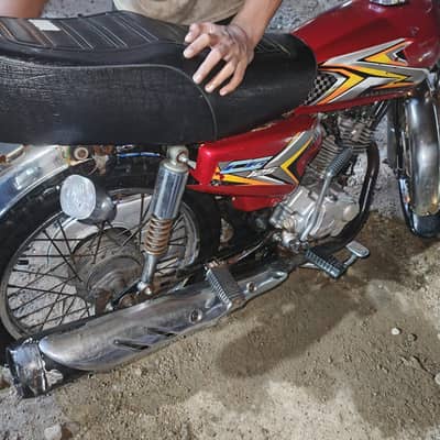 Honda CG125 Bike for sale in Erjent