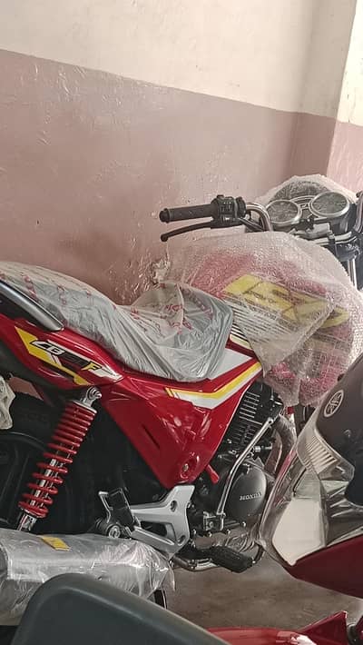 Honda cb150f zero metr