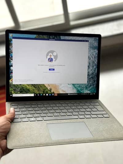 Surface laptop 2 core i5-8th generation