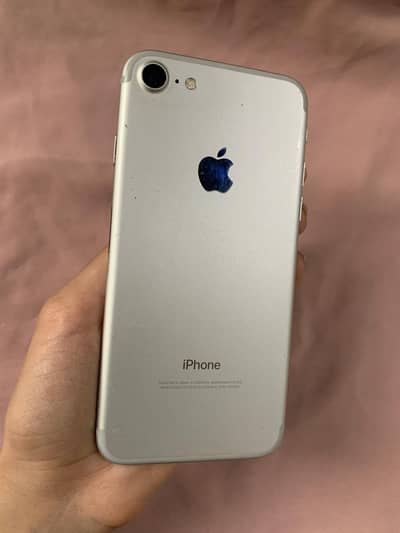 Apple iPhone 7