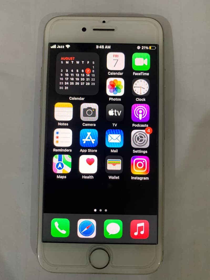 Apple iPhone 7 6