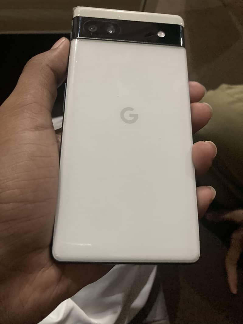 Google Pixel 6a 1