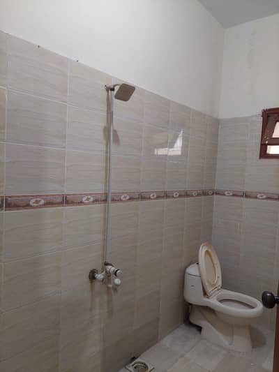 Portion Rent Silent Commercial Gulshan, Block-13D1