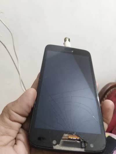 Motorola Moto E4 read description