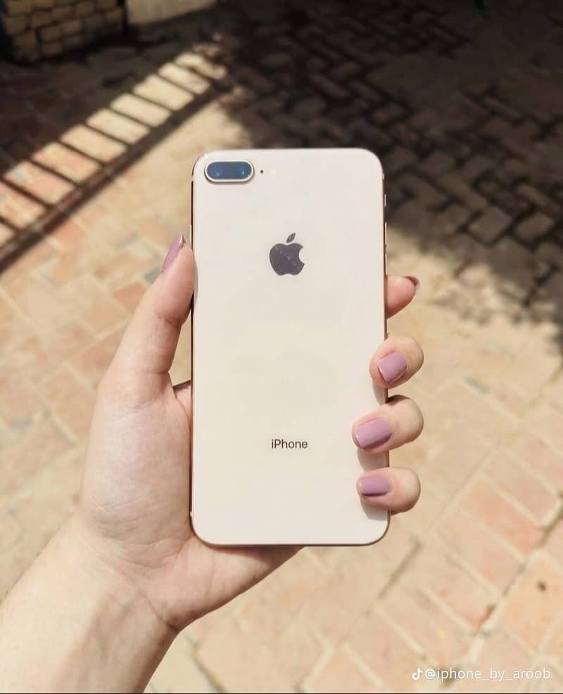 Apple iPhone 8 Plus 2