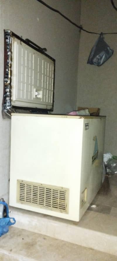 Deep freezer Waves for sale