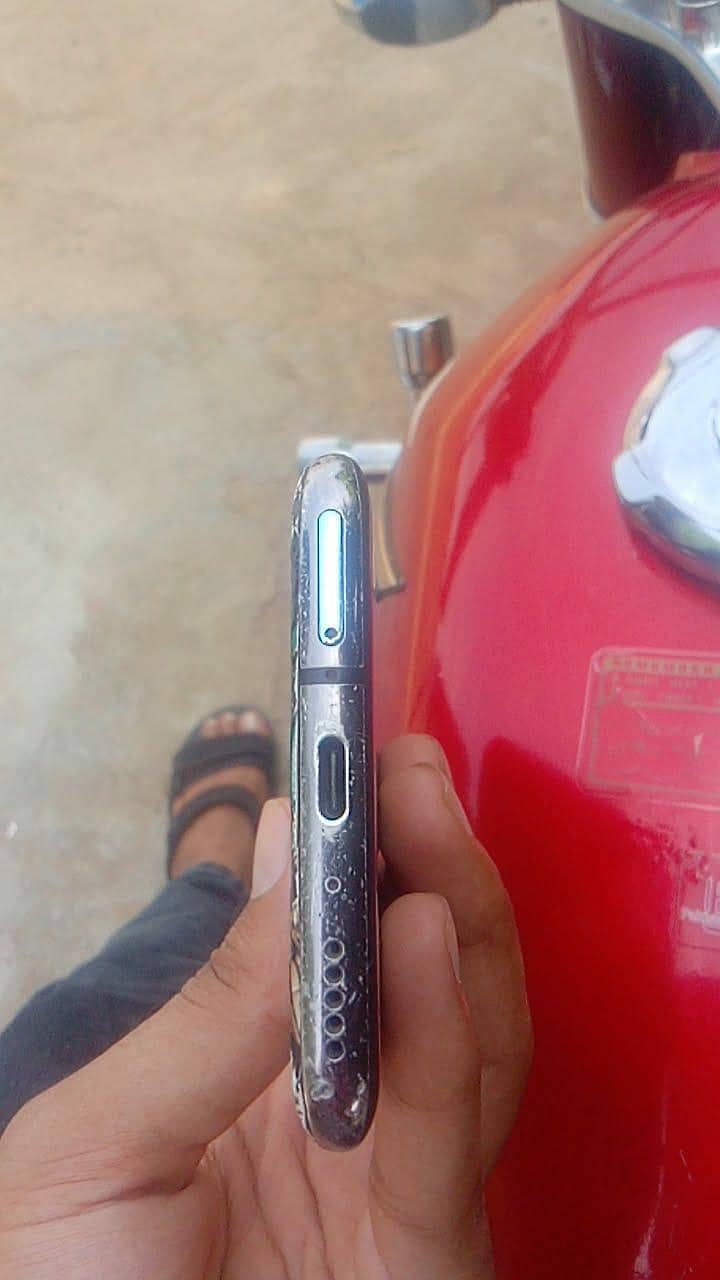 One Plus 7 Pro 3