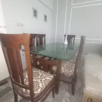 Dinning table 6 seater