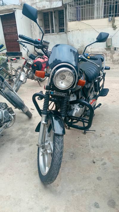 Suzuki || Gs 150 SE || Edition || Model 2013