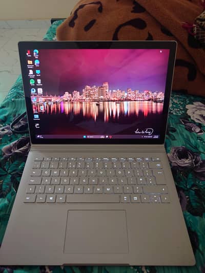 Microsoft surface book 3