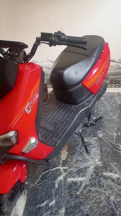 electric Scooty