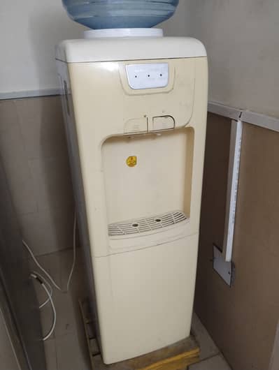 A fully operational dispenser for sale
