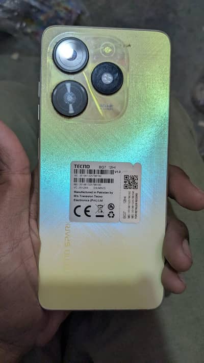 Tecno spark 20 c
