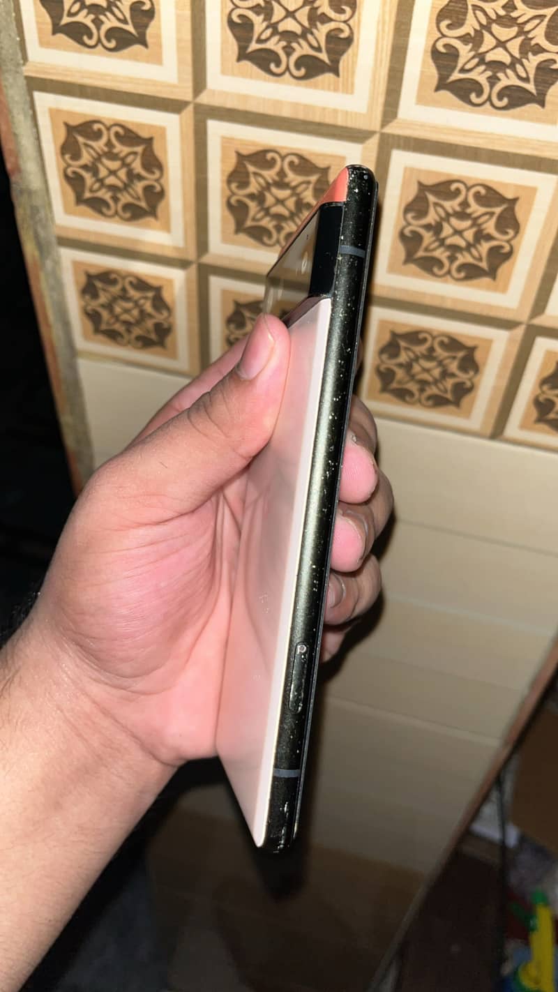 Google Pixel 6 3