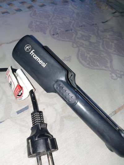 Framesi Hair Straightener – Good Condition
