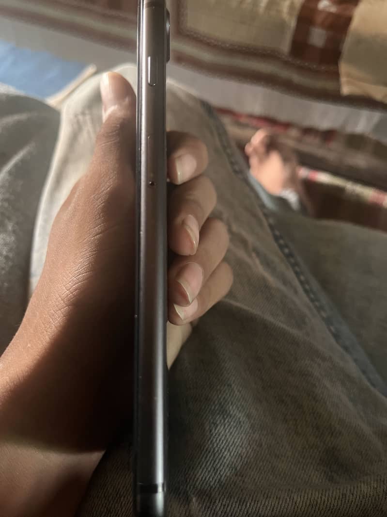 Apple iPhone 8 Plus 1