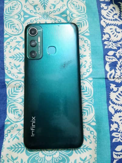 Infinix Hot 11