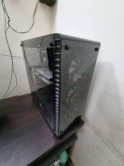 Gaming PC only CPU 10 by 10 condition