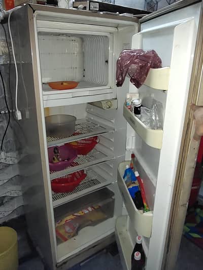 Dawlance refrigerator