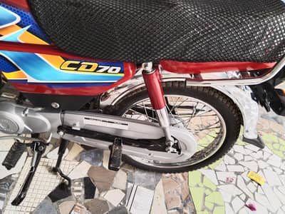 2100 km used . . . urgent sale