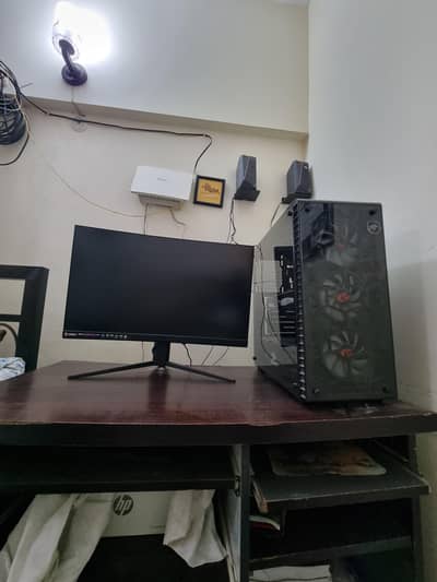 Gaming Monitor Optix G24 series curve Display 144Hz-170Hz brand new. . .