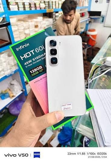 Infinix Hot 60i 10/10 Full box