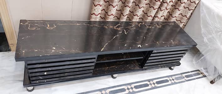 Led media table Console big size 65 inch scratchless condition