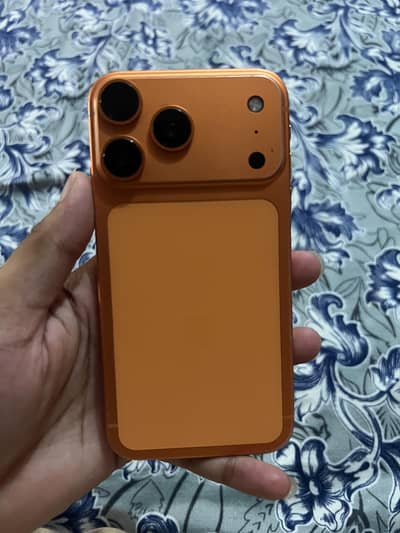 Apple iPhone XR convert to 17 pro