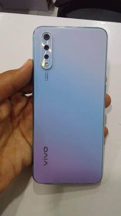 Vivo S1