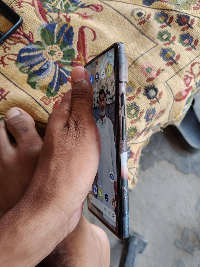 Google Pixel 6 5