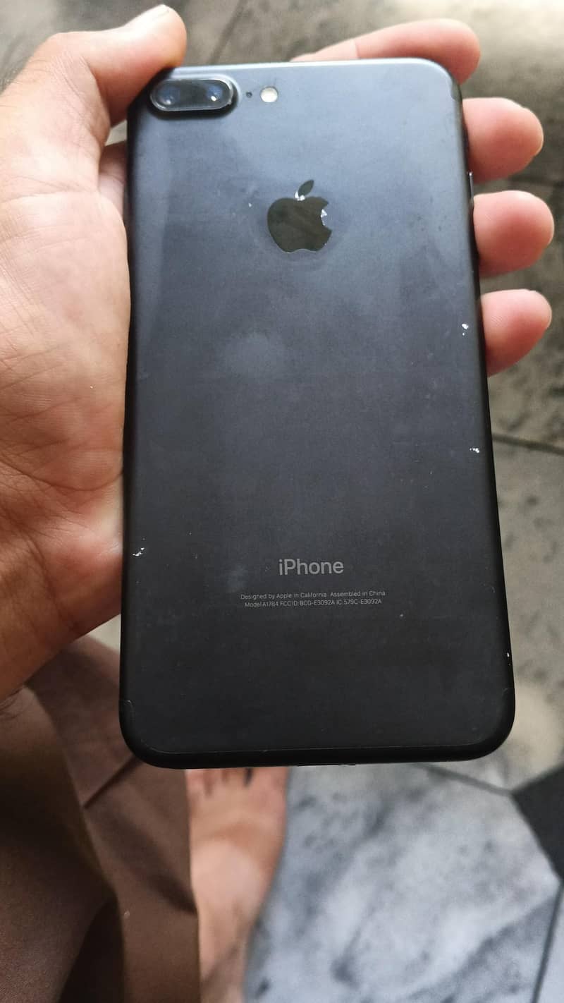Apple iPhone 7 Plus exchange possible with android 4