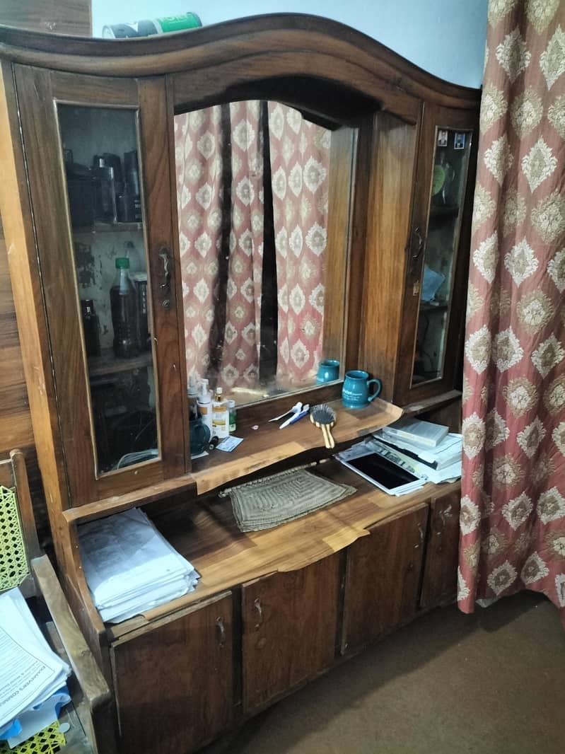 Dressing Table 2