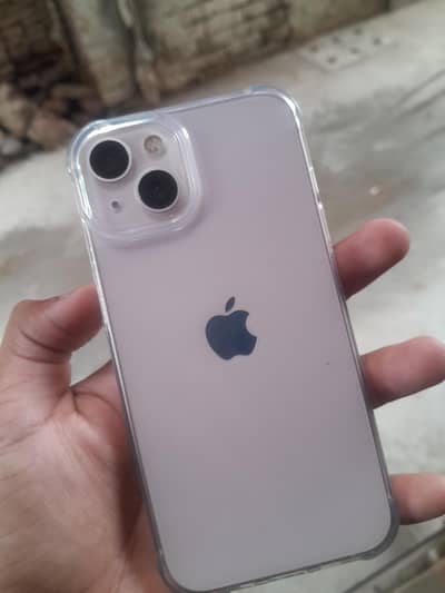Apple iPhone 13