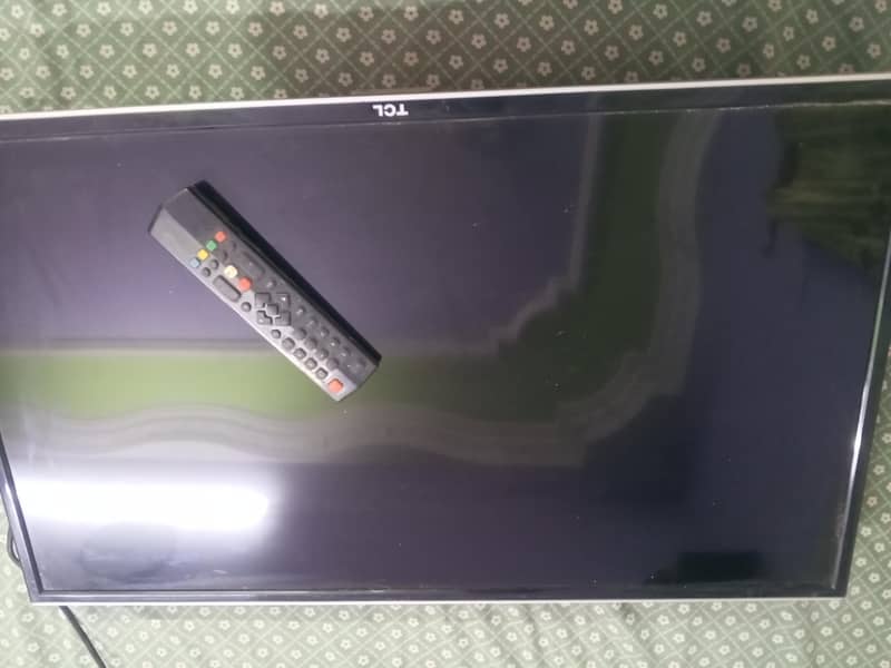 TCL LCD 2